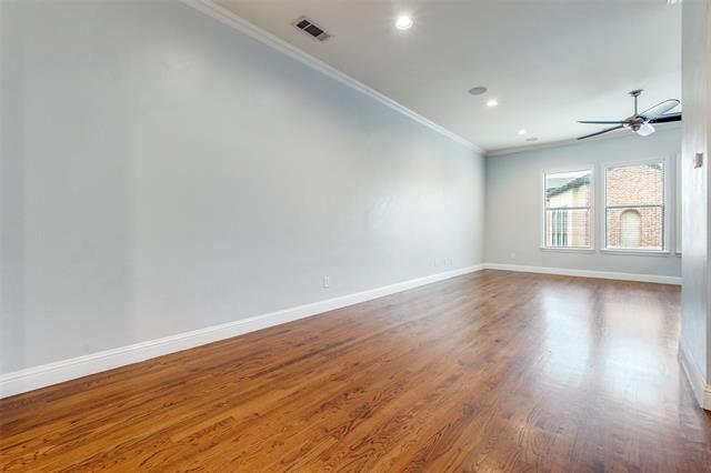 Building Photo - 3835 Cole Ave