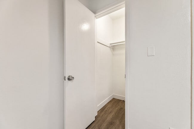 Floorplan - 439 S Catalina St