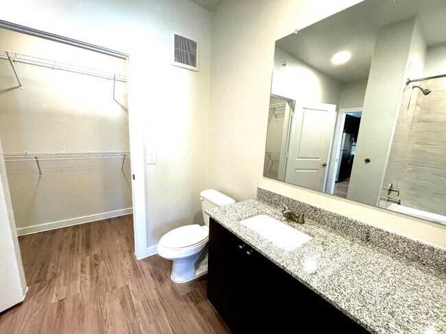 Building Photo - 5901 Co Rd 277