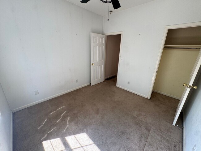 Building Photo - Spacious 4-Bedroom Home Near Sloan's Lake & Broncos Stadium