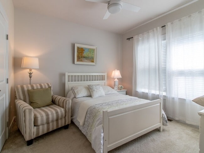 Building Photo - Spacious 4BR / 3BA • 2,800 Sq Ft • Garage • Community Pool • Minutes to Rehoboth Beach