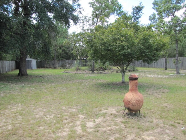 Building Photo - 4803 Young Rd