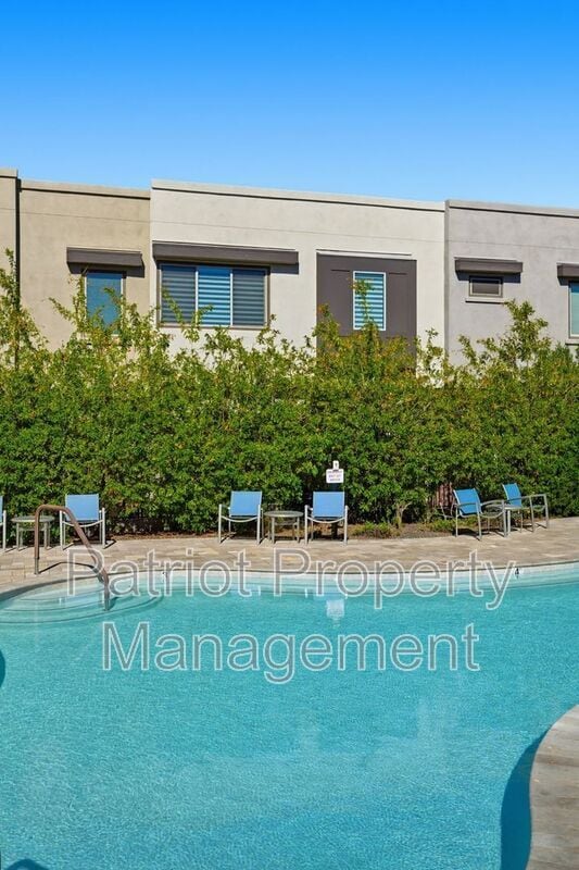 Building Photo - 7347 E Vista Bonita Dr