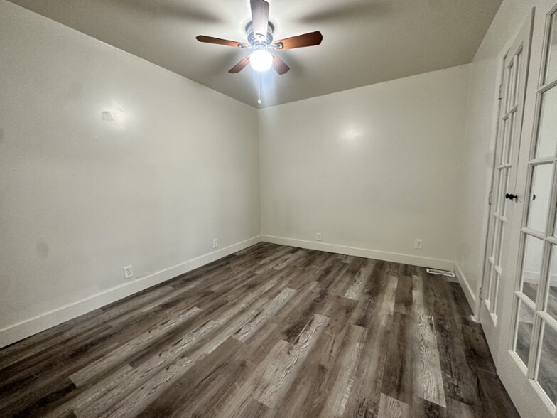 Building Photo - 1340 S 200 E