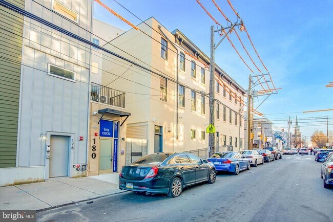 Building Photo - 1643 N 2nd St