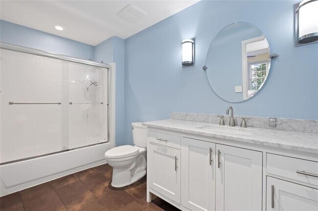 Building Photo - 2714 Vinings Central Run SE