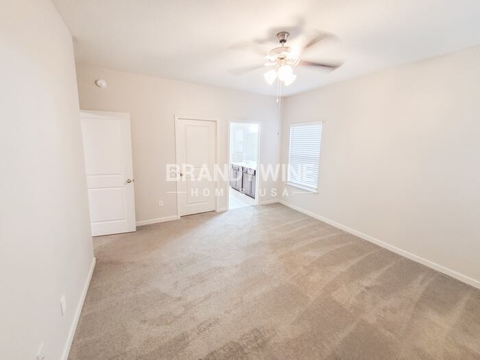 Building Photo - 94 Vivian Way