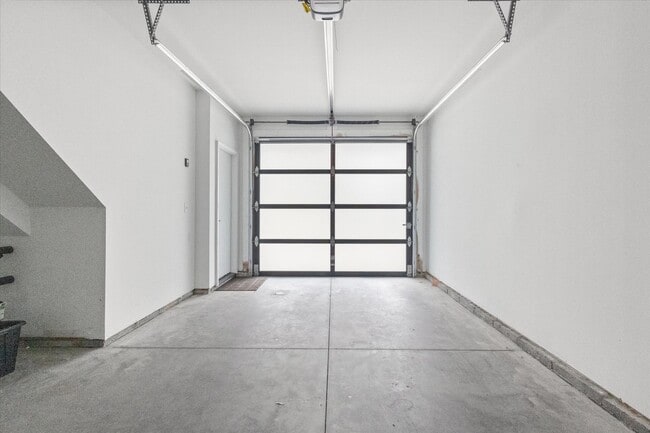 Building Photo - 1225 Minter Pl