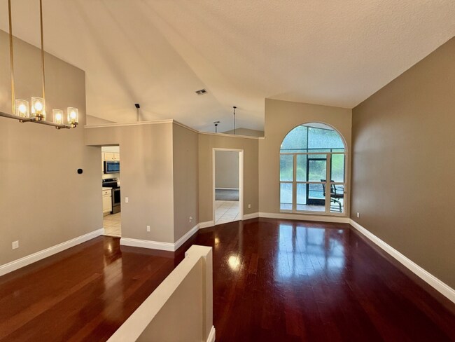 Building Photo - 5984 Jessica Dr
