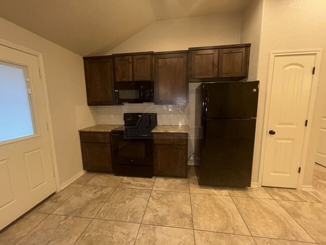 Building Photo - 5801 Luminous Ln