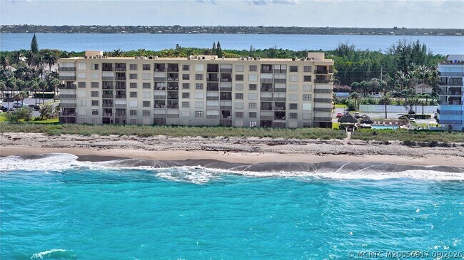 Building Photo - 10200 S Ocean Dr