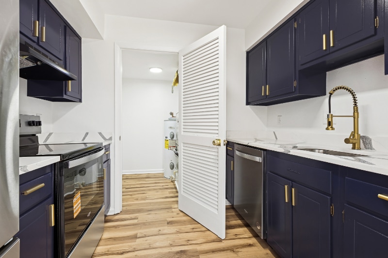 Building Photo - 1561 Malibu Pl