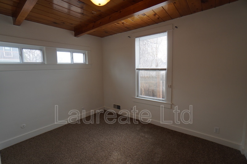 Building Photo - 2442 Benton St