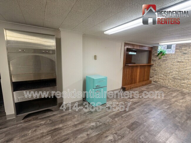 Building Photo - 2913 E Rhode Island Ave