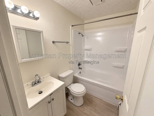 Building Photo - 1329 Huntington Ave