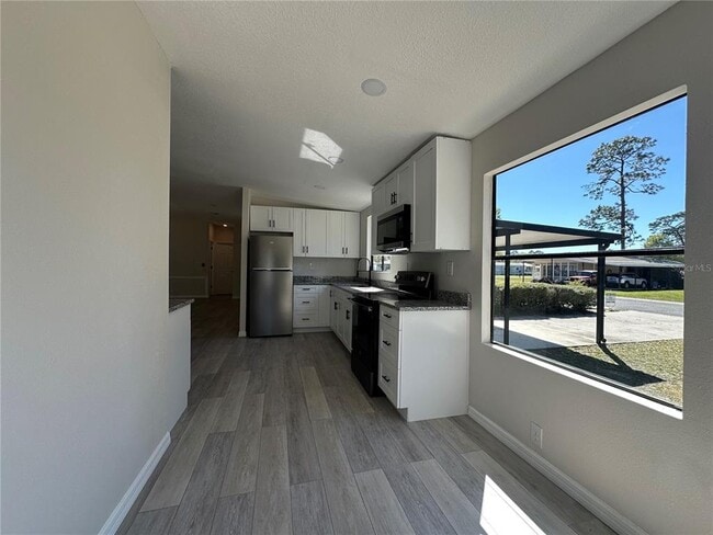 Building Photo - 8385 N Shady Fork Way