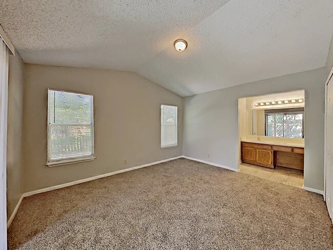 Building Photo - 385 Filmore Dr
