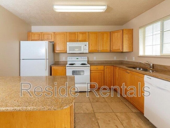 Building Photo - 1754 N 500 W