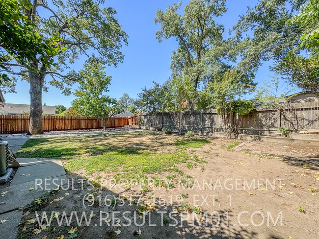 Building Photo - 5401 Ash Ct