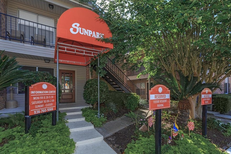 Building Photo - Sunpark Apartment Homes