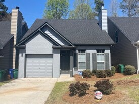 Building Photo - 1465 Gates Cir SE