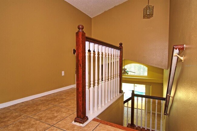 Building Photo - 4335 Creekside Blvd