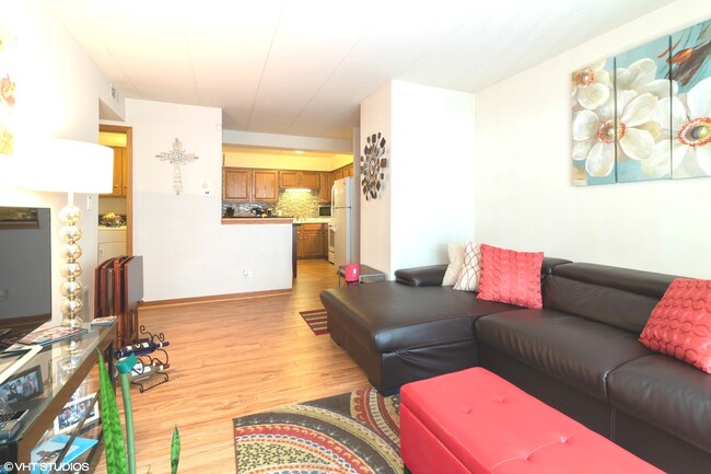 Building Photo - 4535 Rumsey Ave