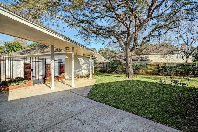 Building Photo - 16302 Glacier Brook Ct