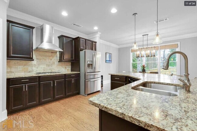 Building Photo - 1094 Mendell Cir NE