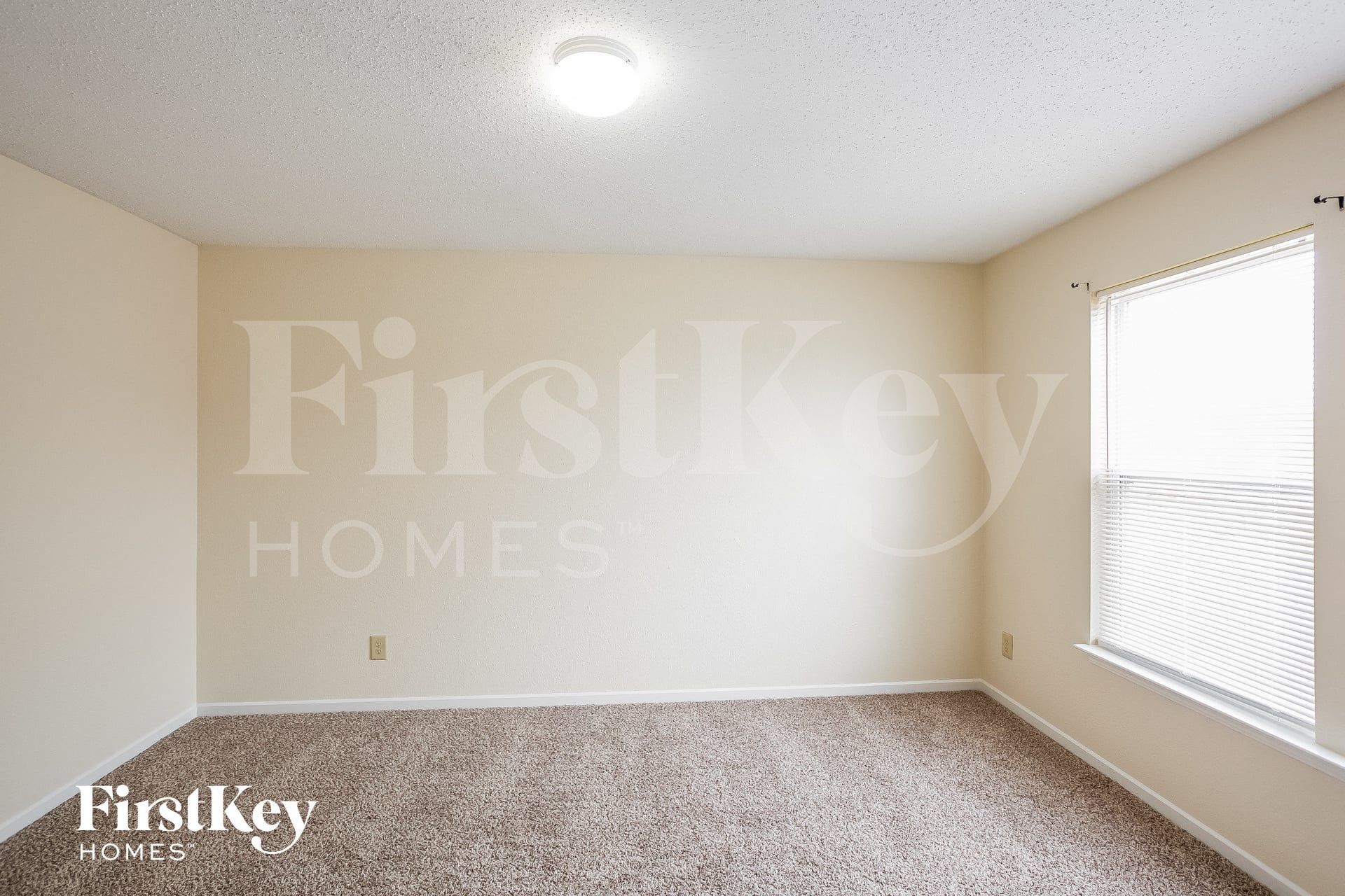 Building Photo - 1079 King Maple Dr