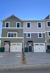 Building Photo - Brand New Townhouse in Congers Creek