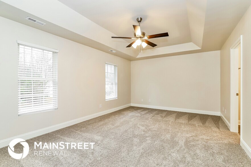 Building Photo - 1901 Savannas Run Dr