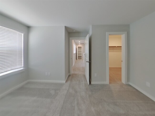 Building Photo - 22745 Terrazzo Dr