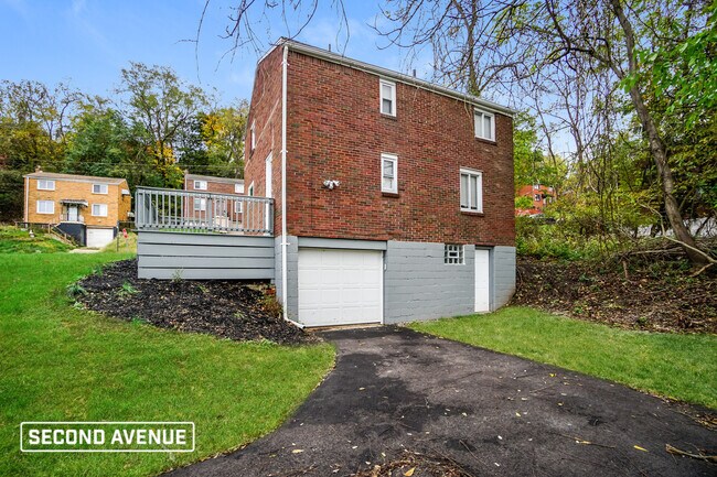 Building Photo - 8075 Chaske St