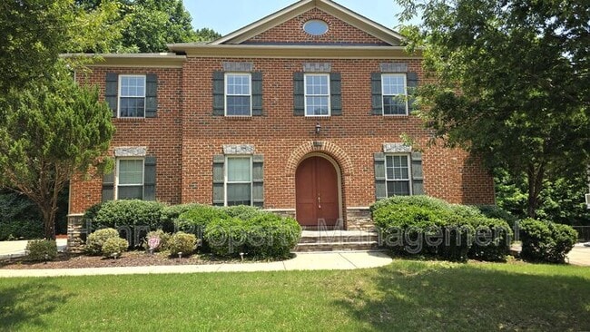 Primary Photo - 121 Harvestwood Dr