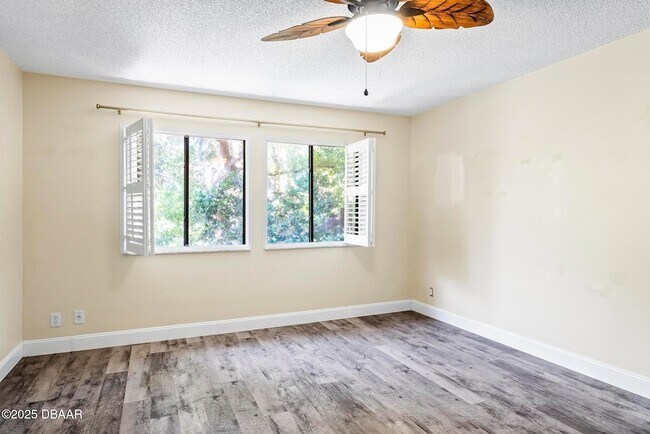 Building Photo - 149 Pine Cone Trail