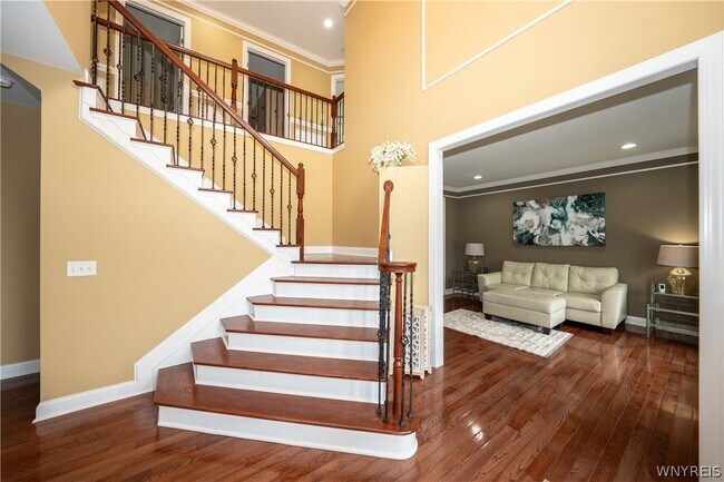 Building Photo - 5024 Woodway Ct