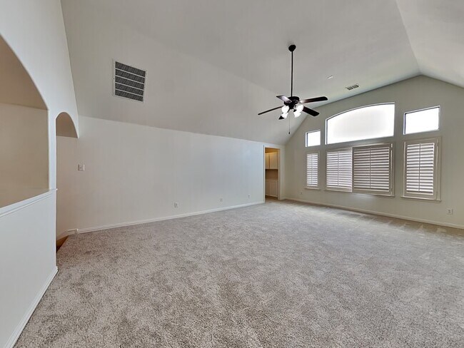 Building Photo - 11340 Classic Ln