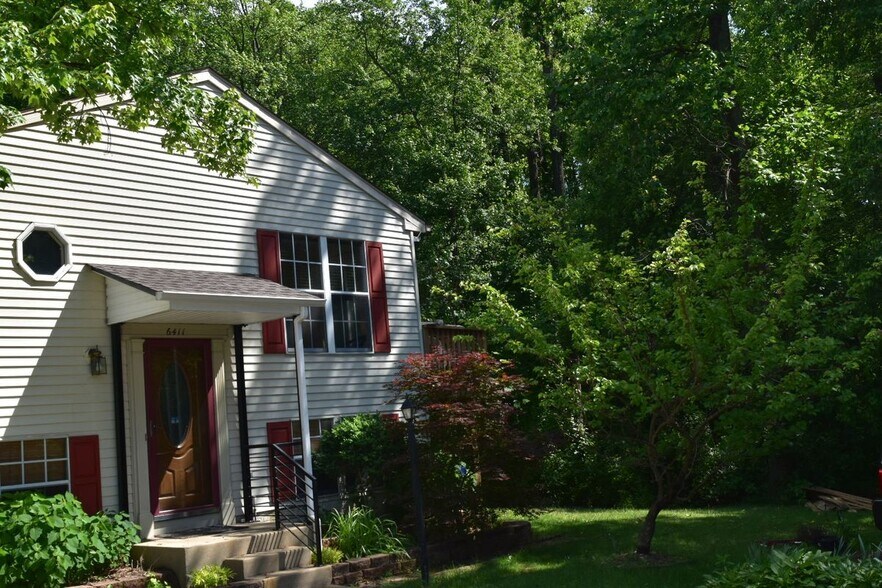 Building Photo - 6411 E Gate Dr