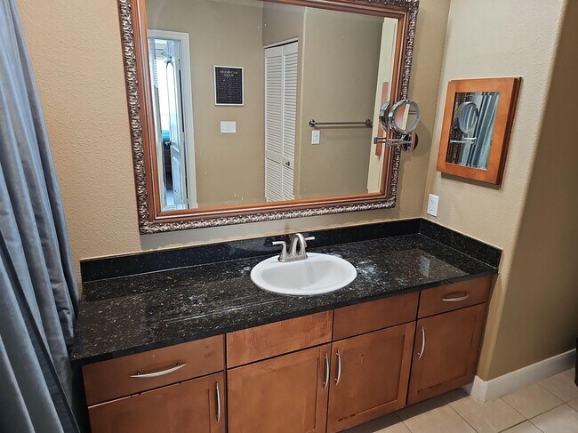 Building Photo - 2299 Lone Star Dr