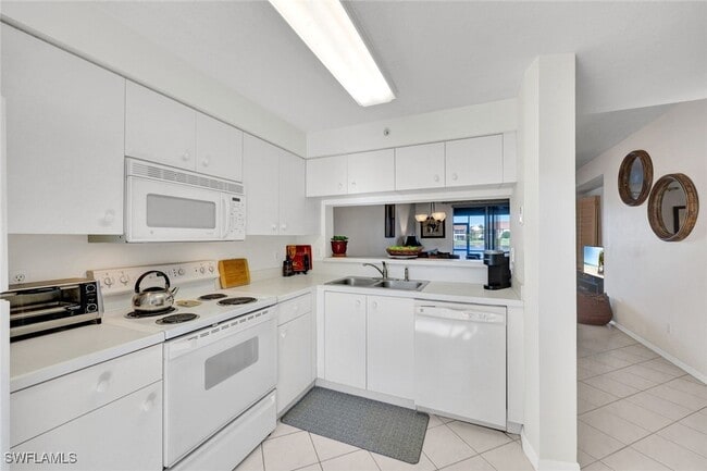 Building Photo - 2469 Millcreek Ln