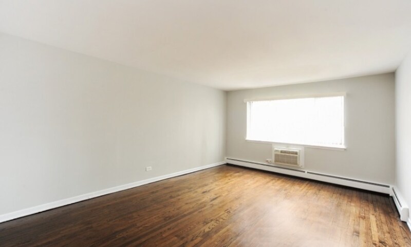 Building Photo - 951-951 Waukegan Rd