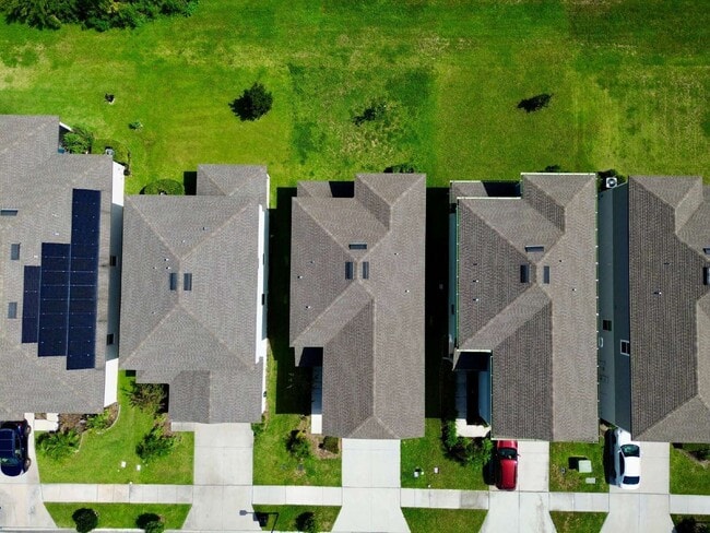 Building Photo - 30561 Gilbern Rd