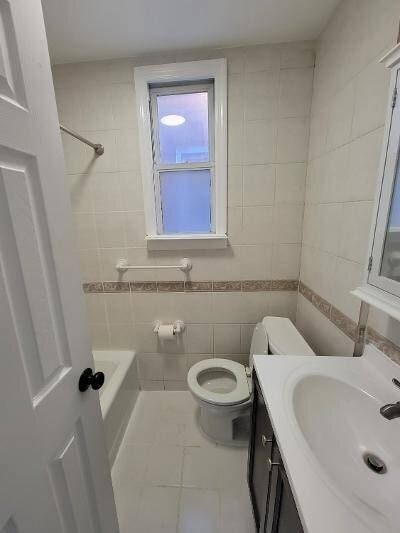Building Photo - 51-56 47th Street Unit