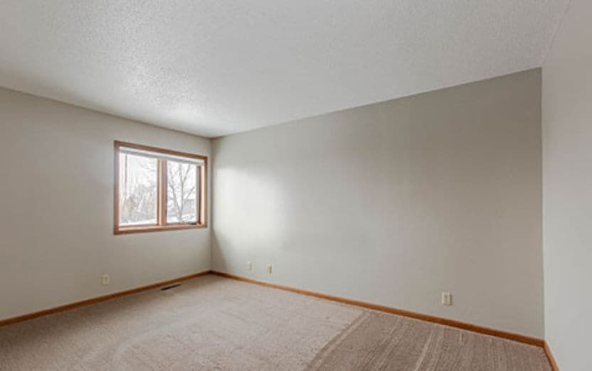 Building Photo - 1121 Range View Cir