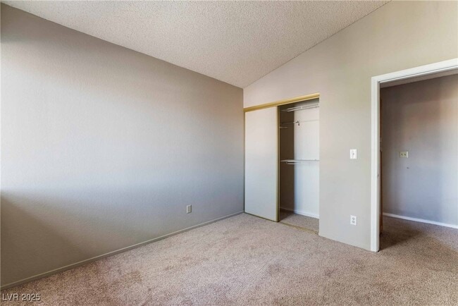 Building Photo - 6673 W Pleasant Plains Way