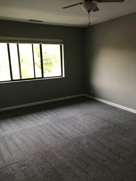 Master Bedroom - 1519 Marigold Way
