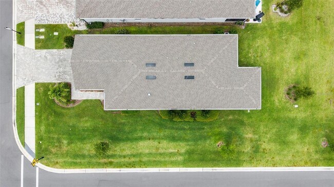 Building Photo - 9454 Ballaster Pointe Lp
