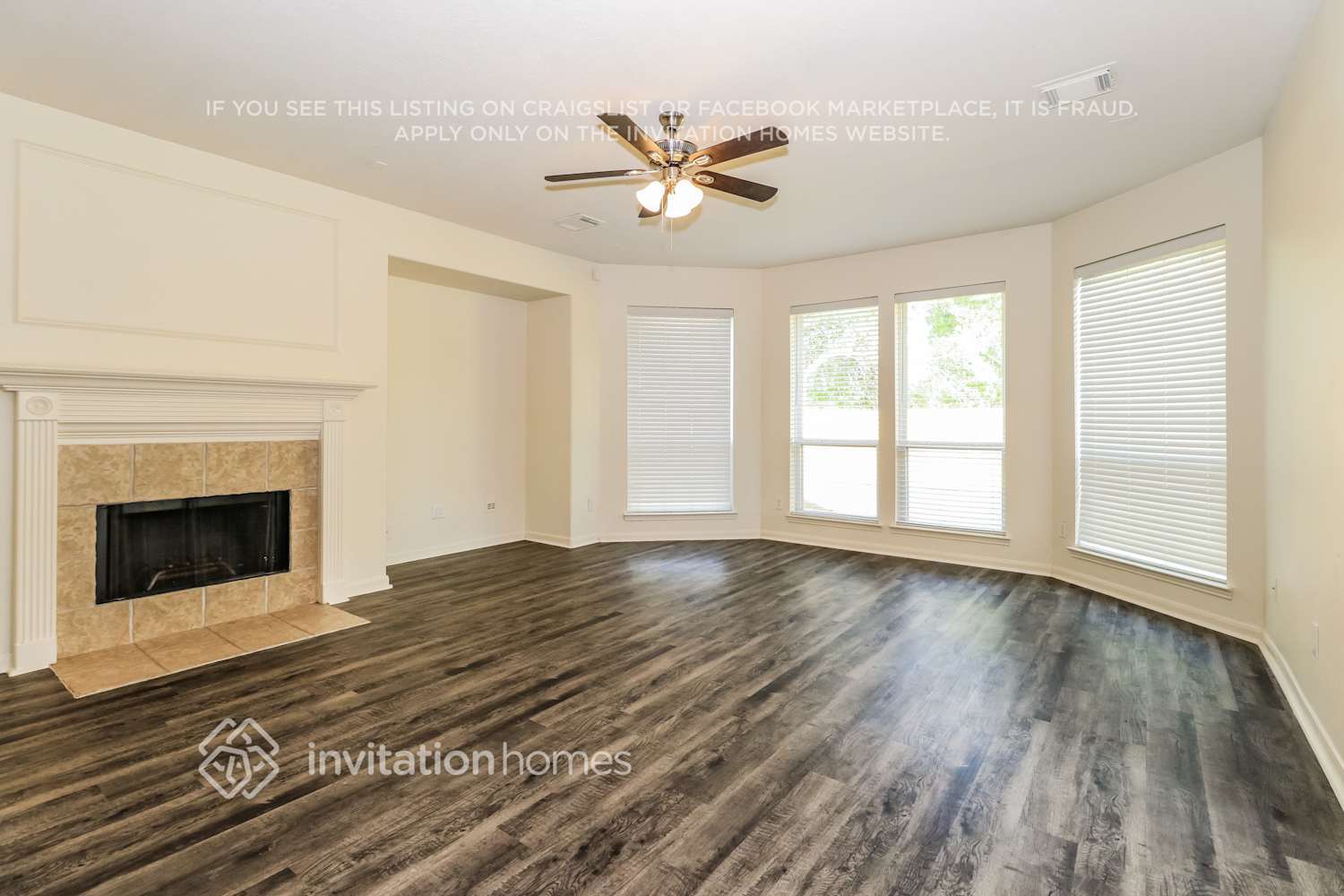 Building Photo - 2227 Lazy Trail Path Ct