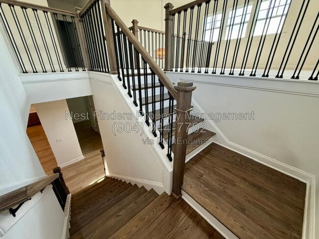 Building Photo - 91 Somerville Dr